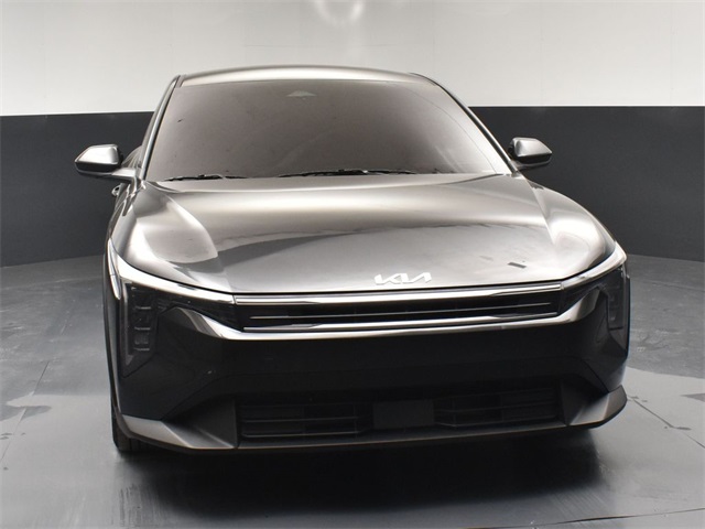 Vehicle image 3 of 47