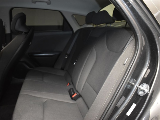 Vehicle image 43 of 47
