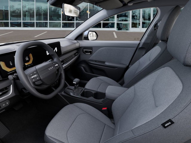 Vehicle image 17 of 27