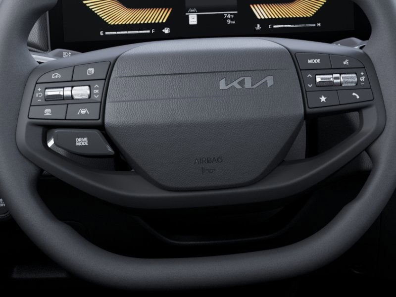 2025 Kia K4 LXS Image 22 of 27