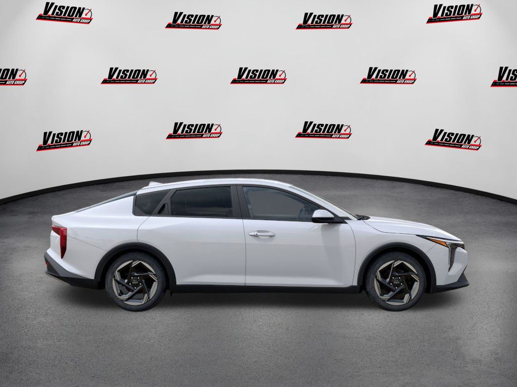 Vehicle image 5 of 28