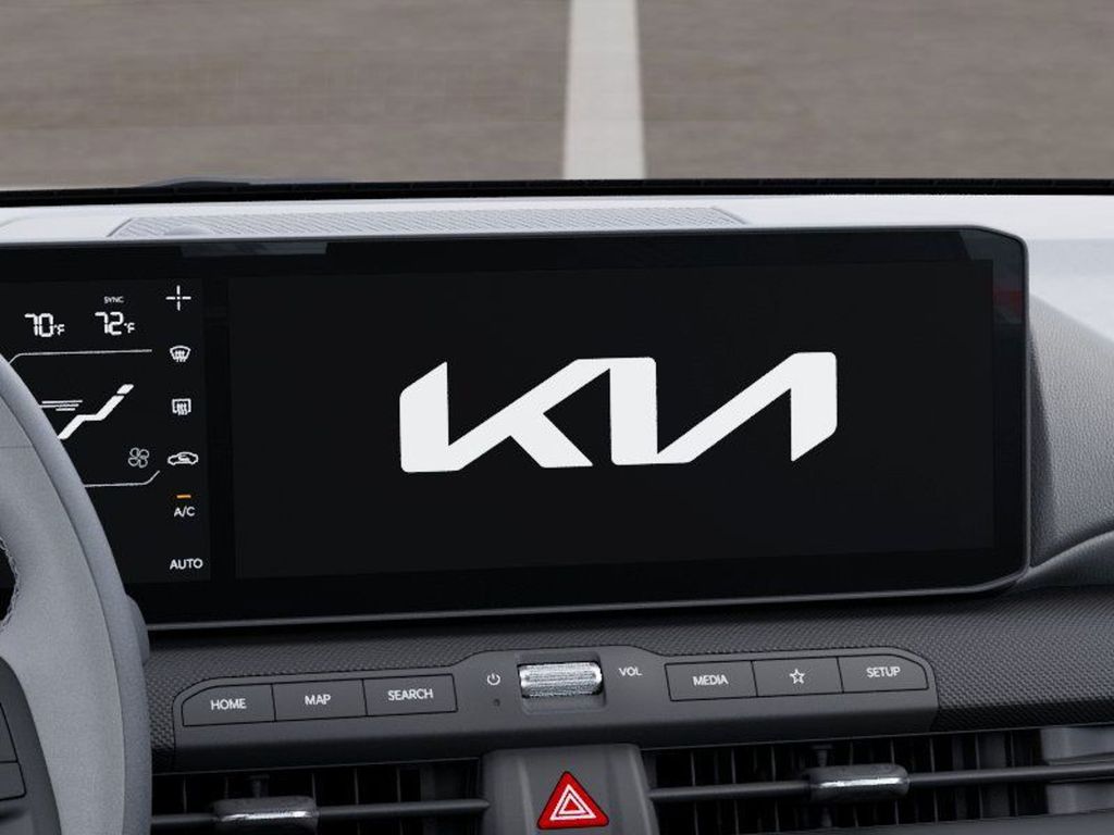 Vehicle image 20 of 28