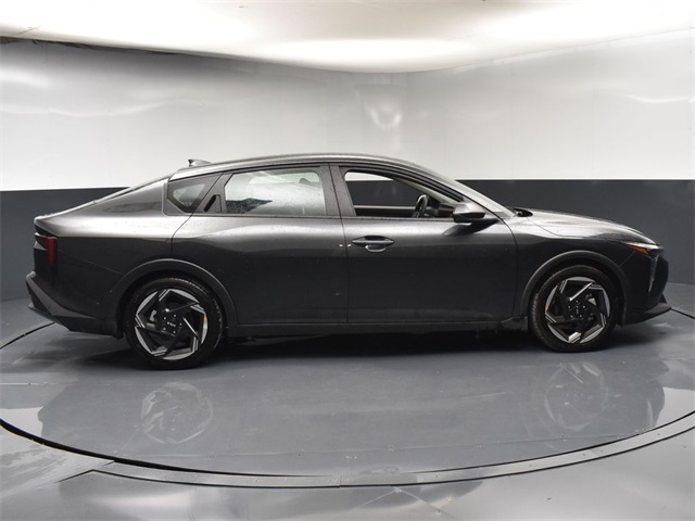 Vehicle image 14 of 49