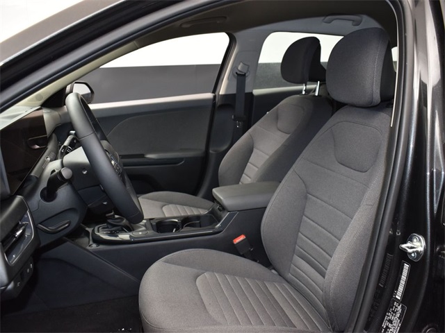Vehicle image 26 of 49