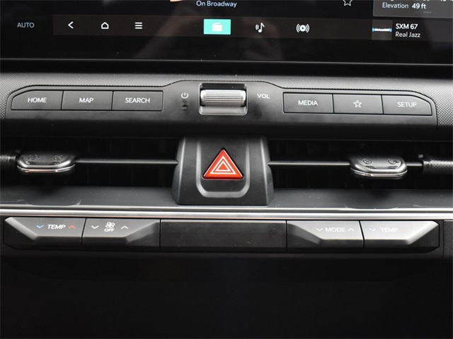 Vehicle image 38 of 49