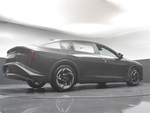 Vehicle image 16 of 49
