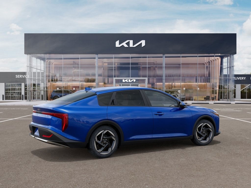 Vehicle image 6 of 27
