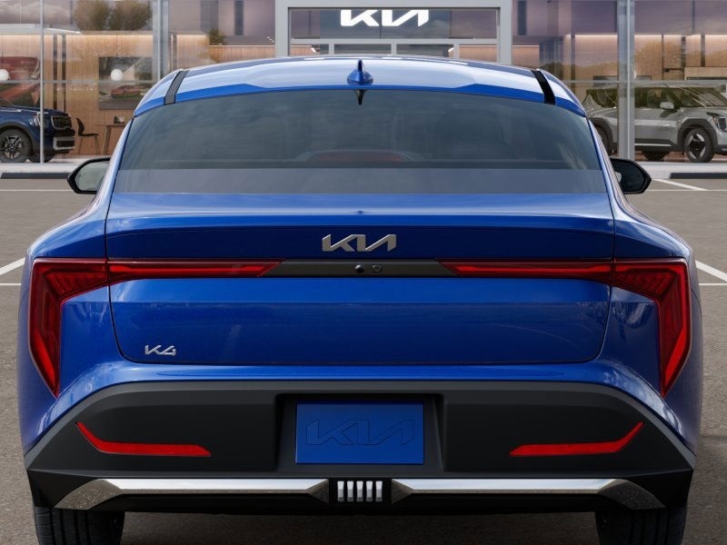 Vehicle image 8 of 27