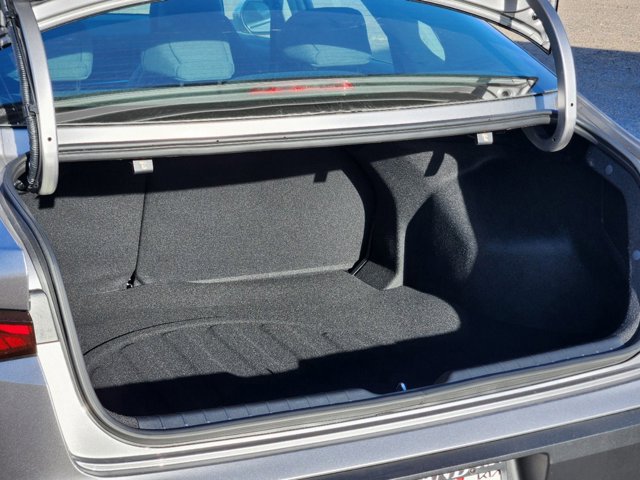 Vehicle image 6 of 21