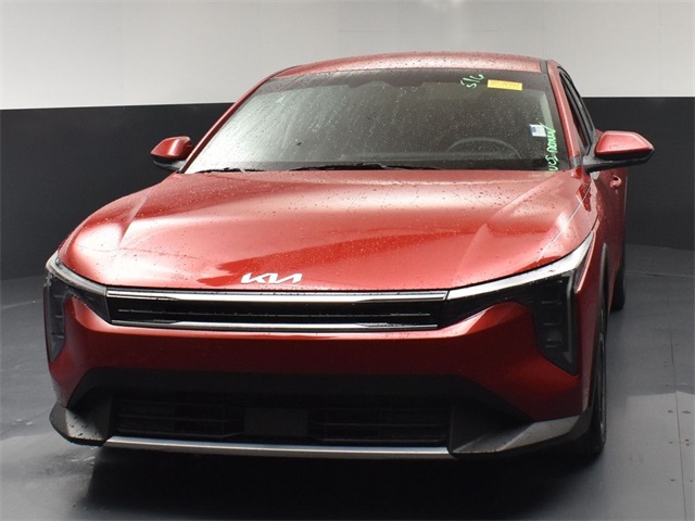 Vehicle image 2 of 48