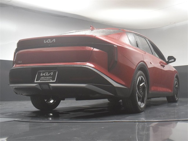 Vehicle image 15 of 48