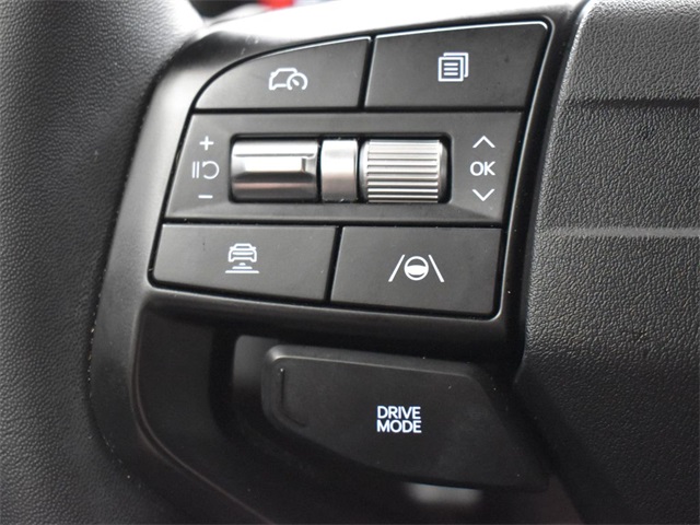 Vehicle image 42 of 48