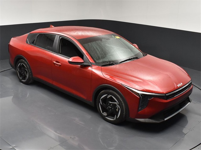 Vehicle image 4 of 48