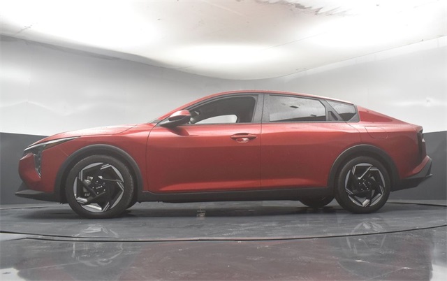 Vehicle image 25 of 48