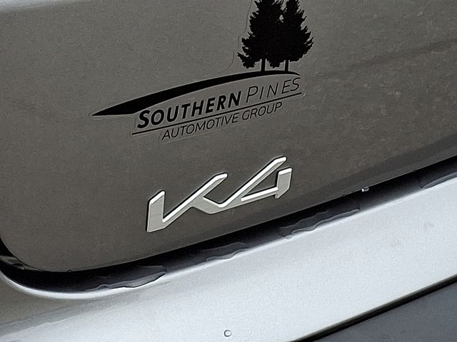 Vehicle image 21 of 21
