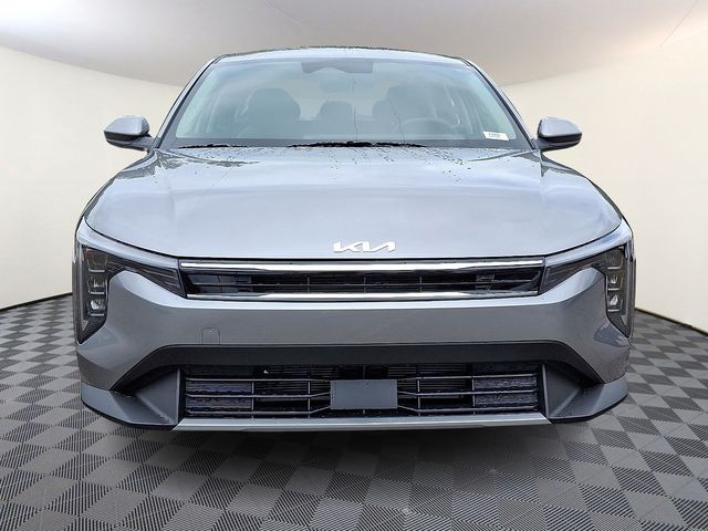 Vehicle image 2 of 21