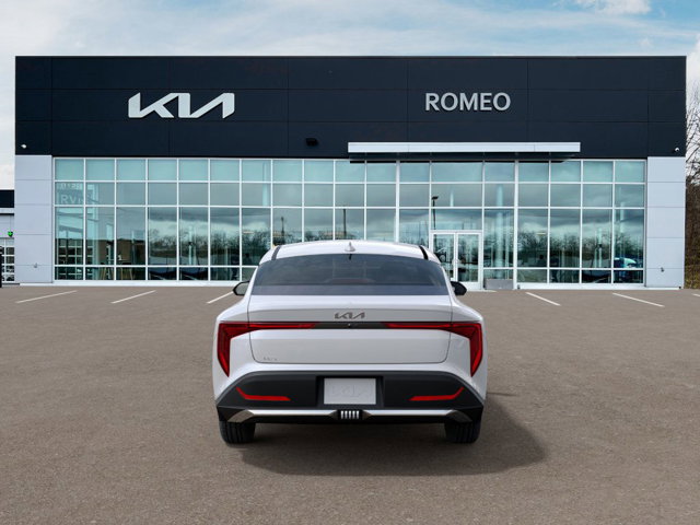 Vehicle image 5 of 27