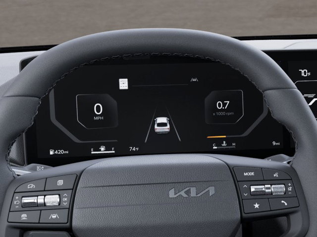 Vehicle image 21 of 27