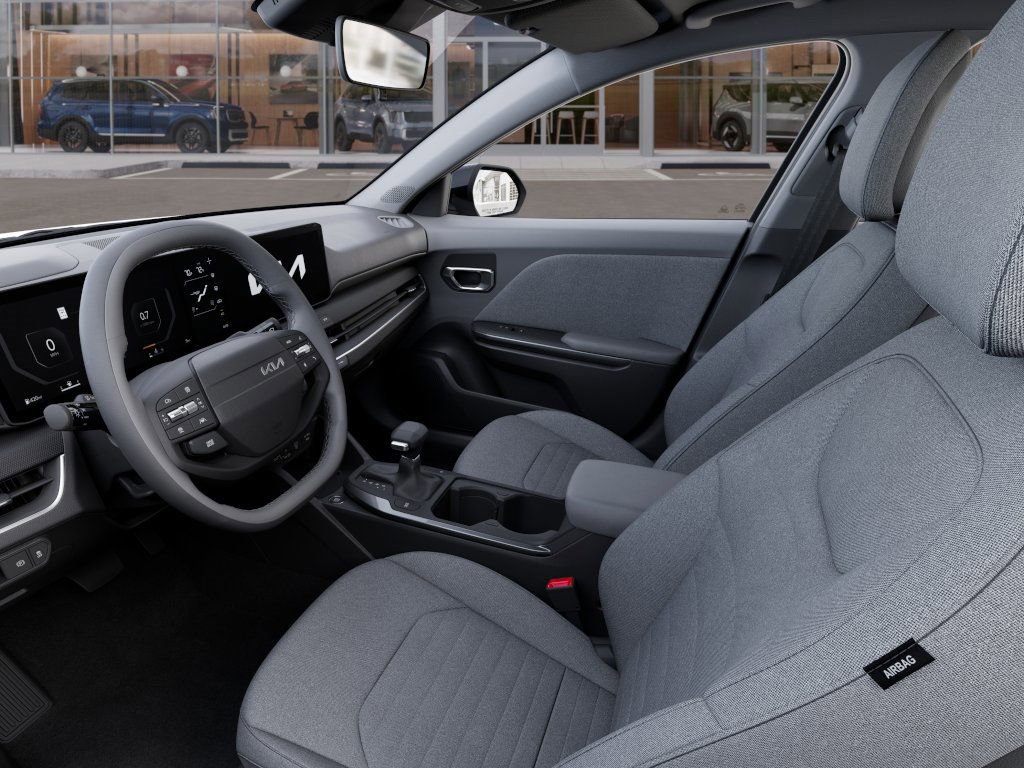 Vehicle image 17 of 27