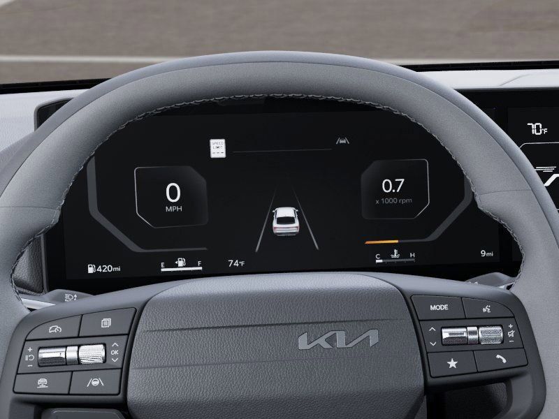 Vehicle image 21 of 27