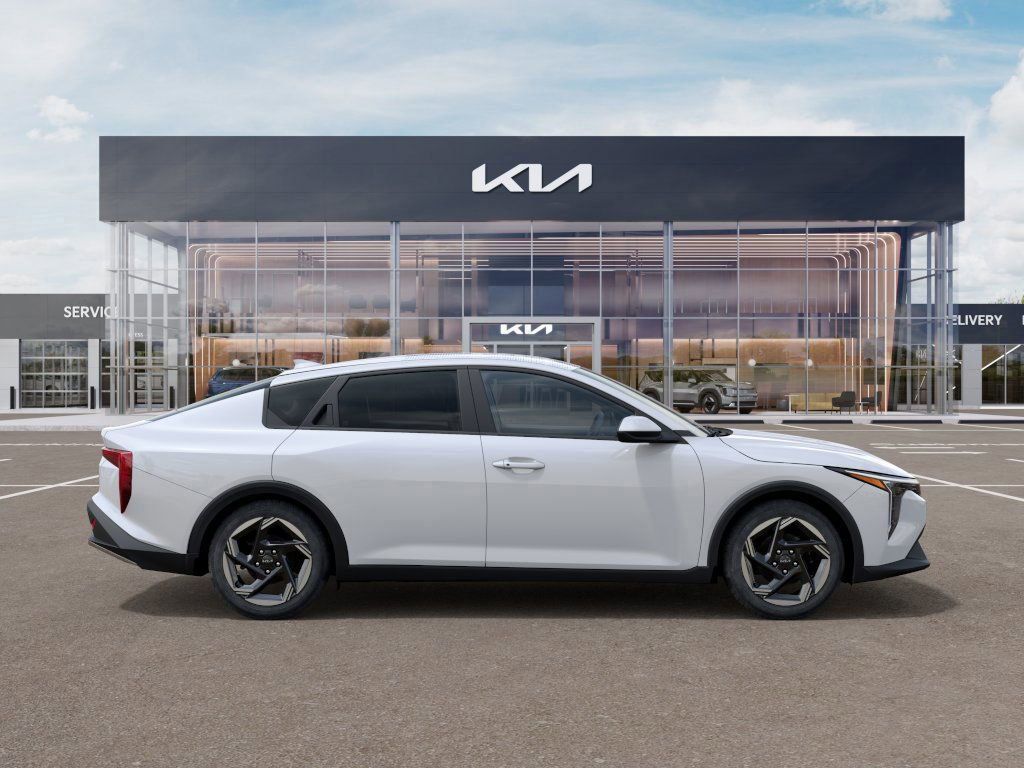 Vehicle image 5 of 27