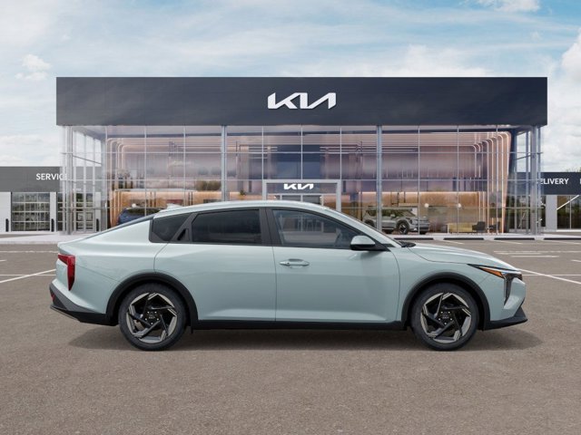 2025 Kia K4 EX Image 5 of 27