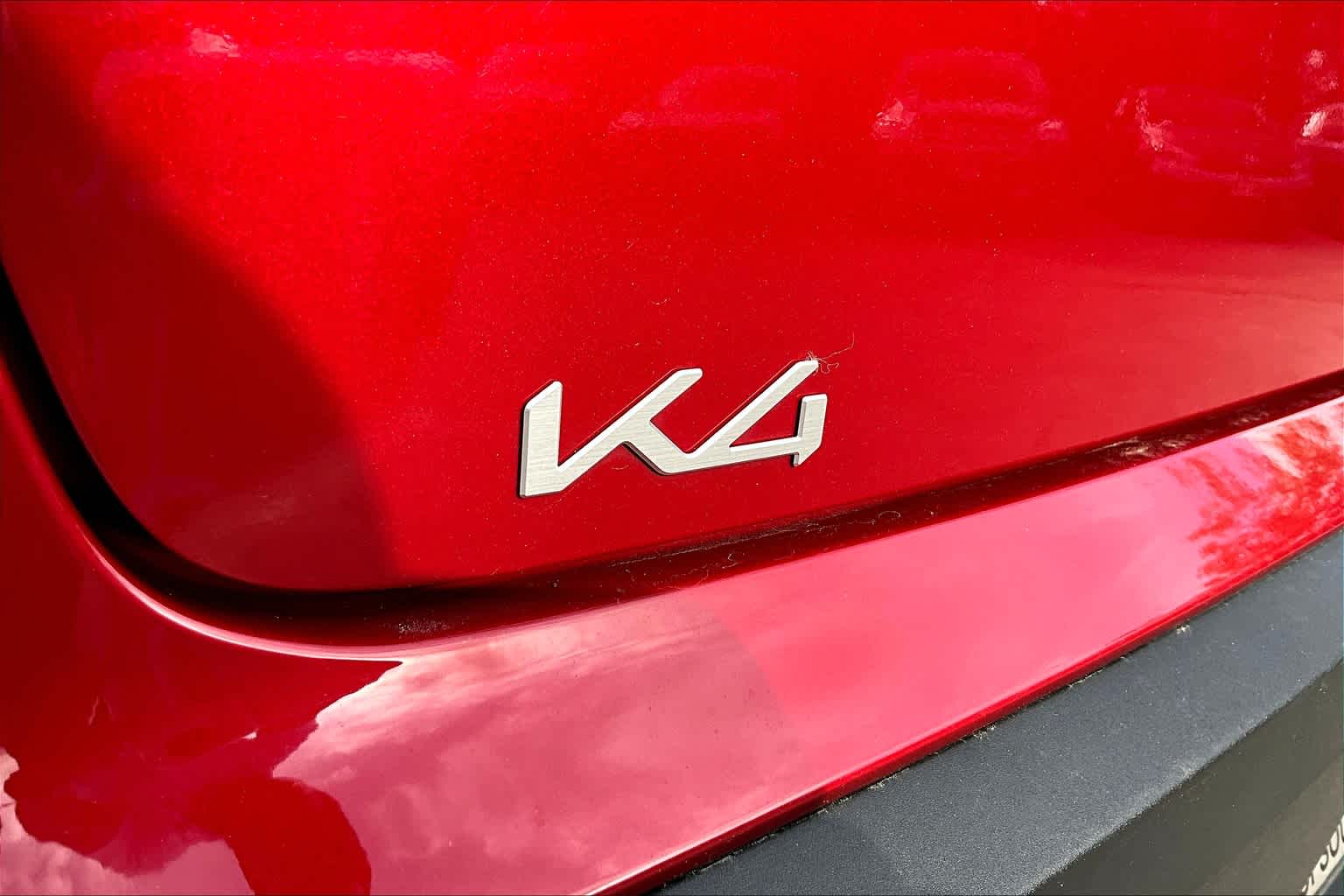 Vehicle image 27 of 34