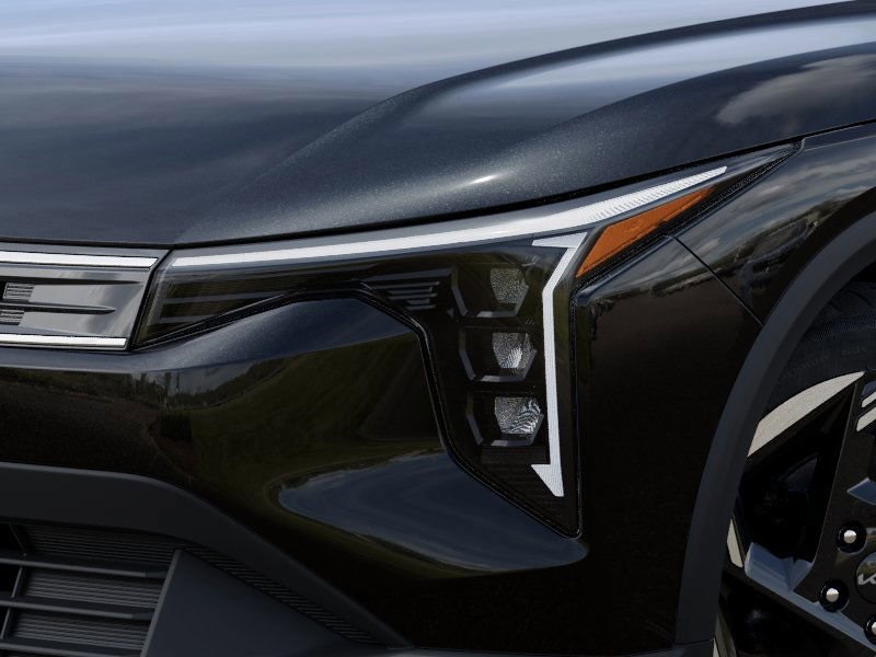 Vehicle image 11 of 27