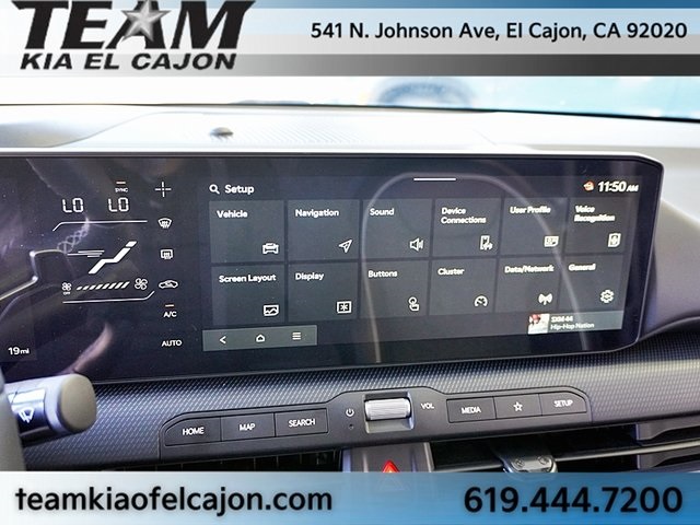 2025 Kia K4 GT-Line Image 18 of 41