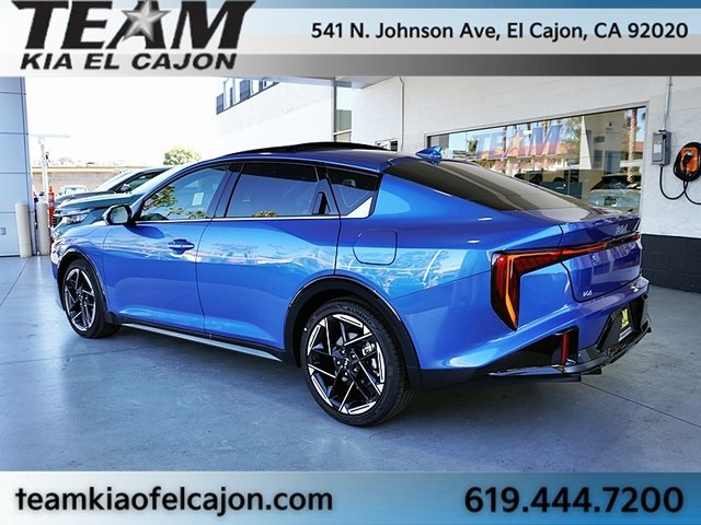 2025 Kia K4 GT-Line Image 7 of 41