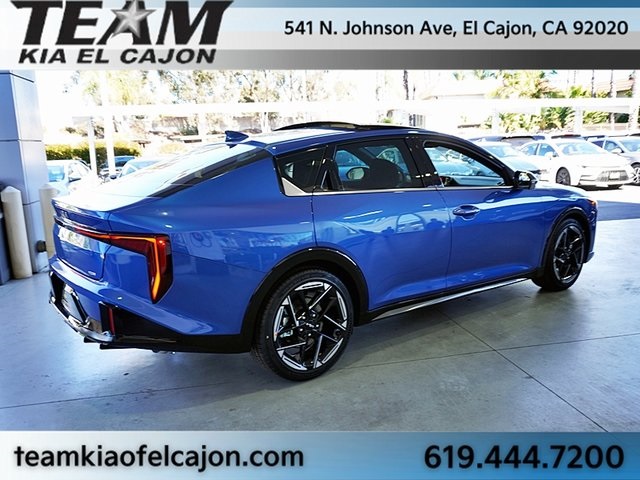 2025 Kia K4 GT-Line Image 6 of 41