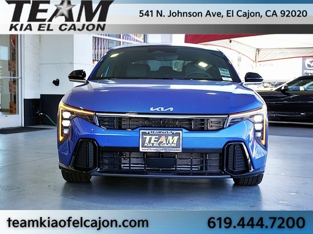 2025 Kia K4 GT-Line Image 4 of 41