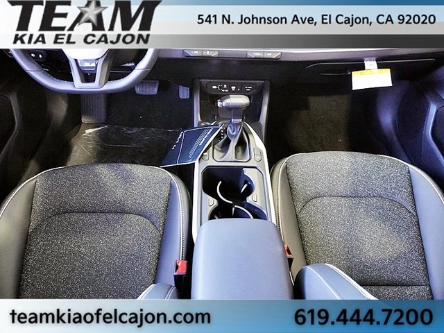 2025 Kia K4 GT-Line Image 30 of 41
