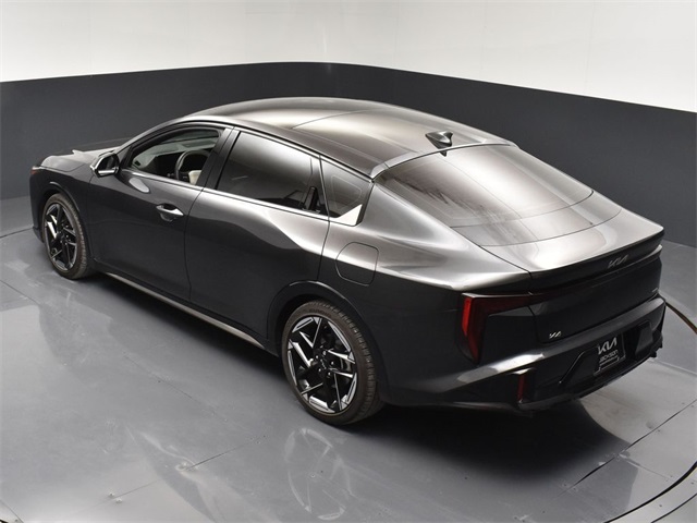 Vehicle image 20 of 50