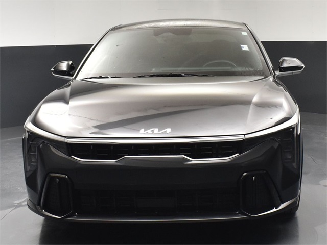 Vehicle image 4 of 50