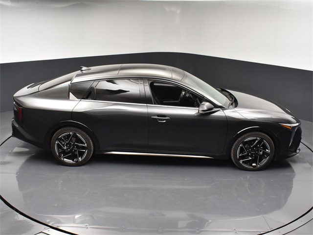 Vehicle image 12 of 50