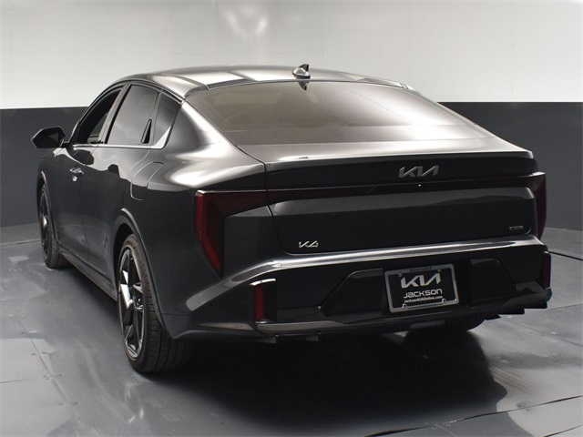 Vehicle image 21 of 50