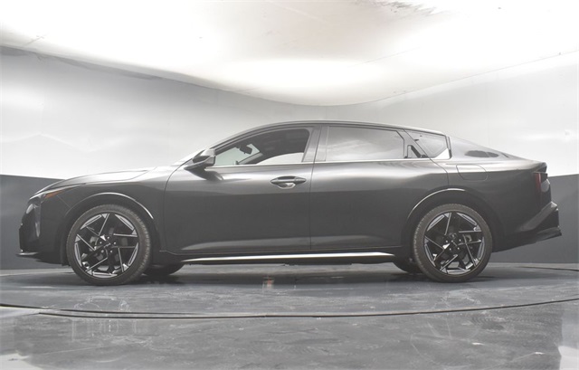 Vehicle image 24 of 50