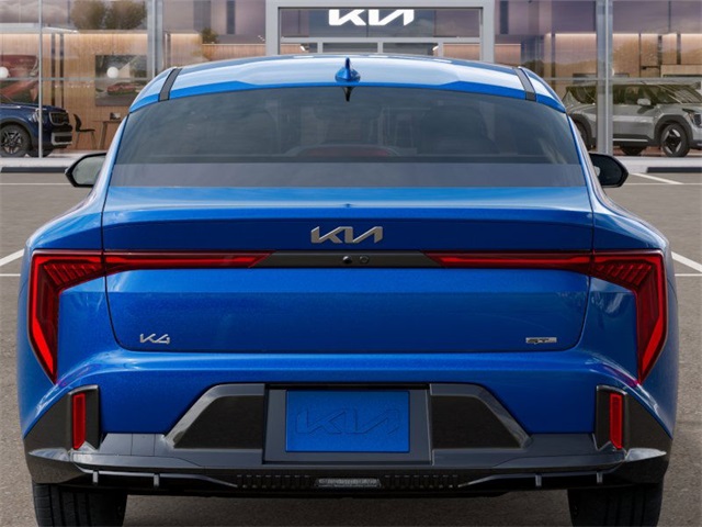 2025 Kia K4 GT-Line Image 8 of 27