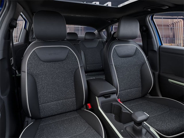 2025 Kia K4 GT-Line Image 12 of 27
