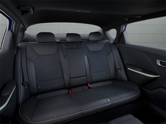 2025 Kia K4 GT-Line Image 14 of 27