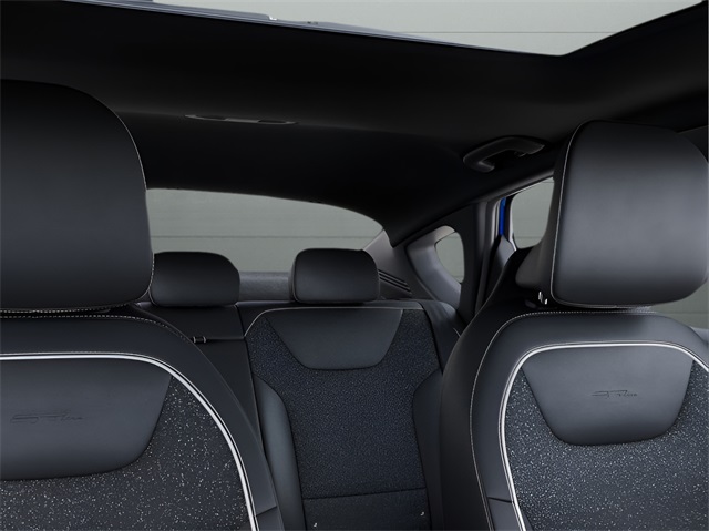 2025 Kia K4 GT-Line Image 15 of 27