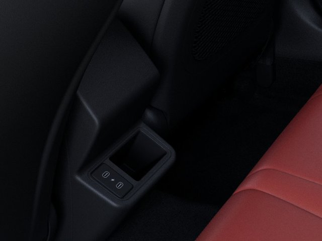 Vehicle image 26 of 27