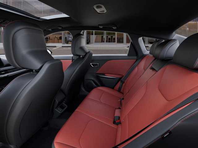 Vehicle image 18 of 27