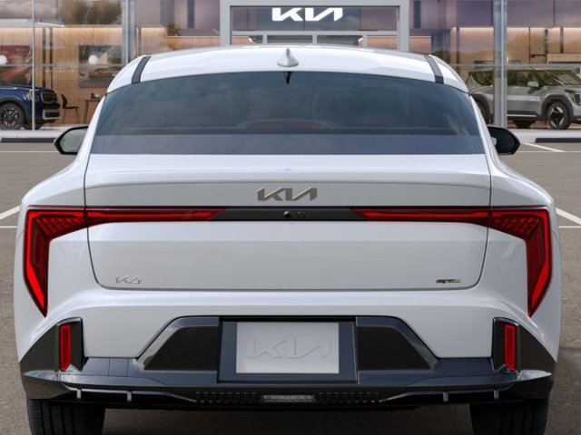 Vehicle image 8 of 27