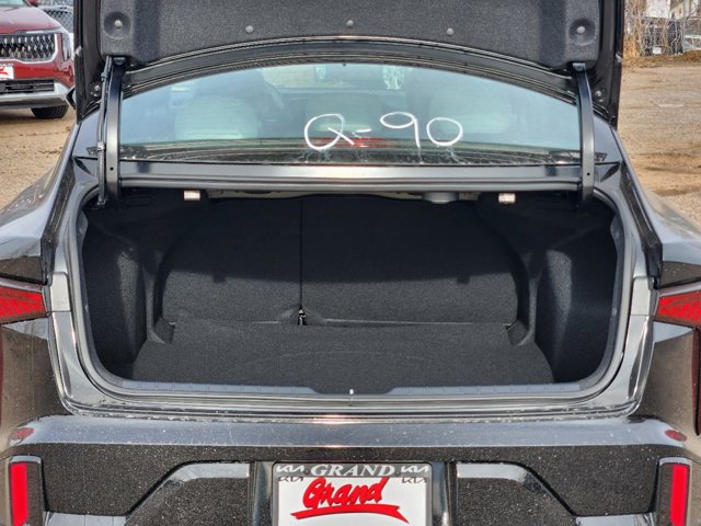 Vehicle image 6 of 21