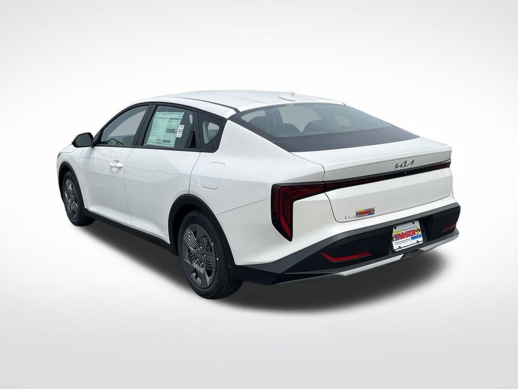 Vehicle image 7 of 40