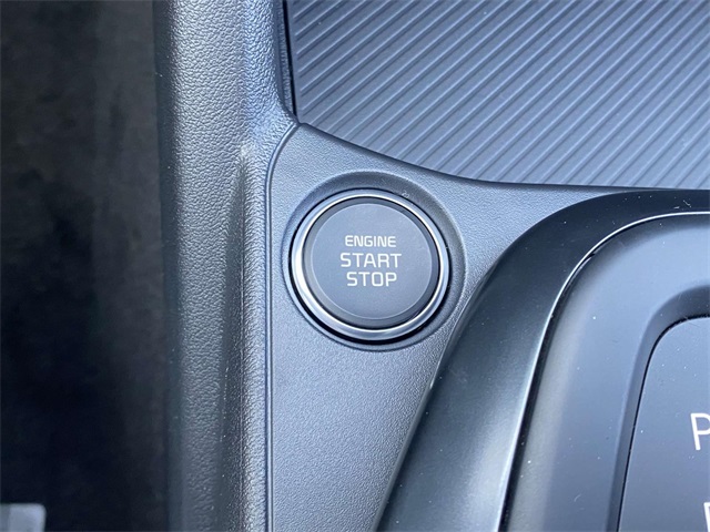 Vehicle image 20 of 26