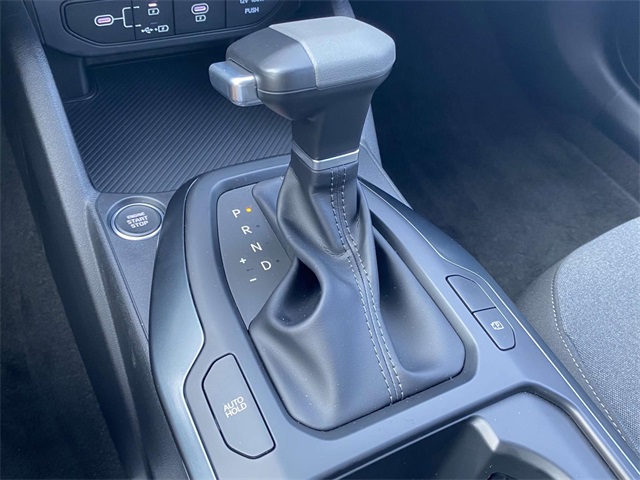 Vehicle image 17 of 26
