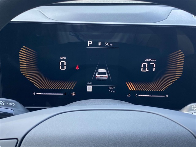 Vehicle image 13 of 26